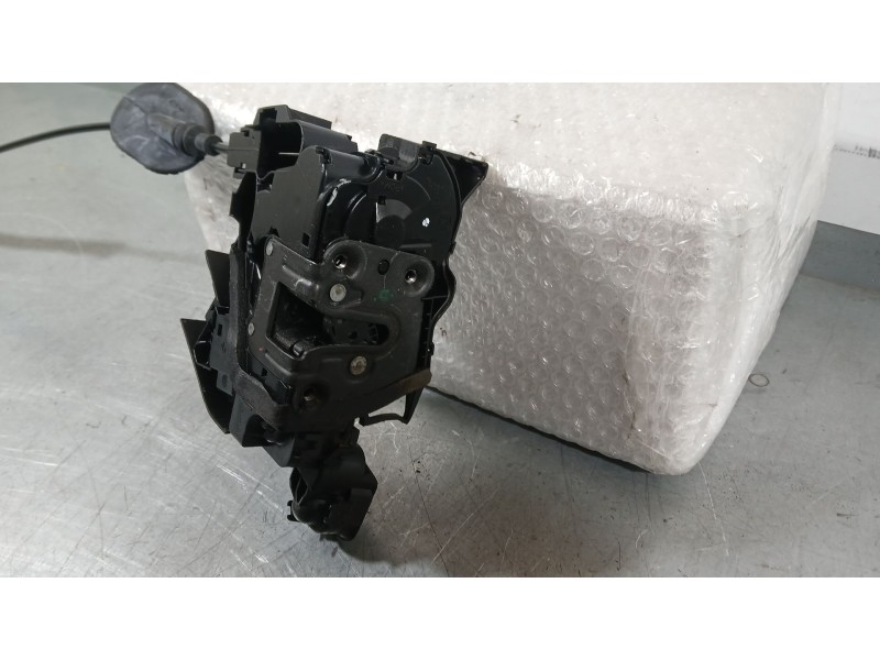 Recambio de cerradura puerta delantera izquierda para renault talisman (lp_) 1.5 dci 110 referencia OEM IAM 805035694R  16943026