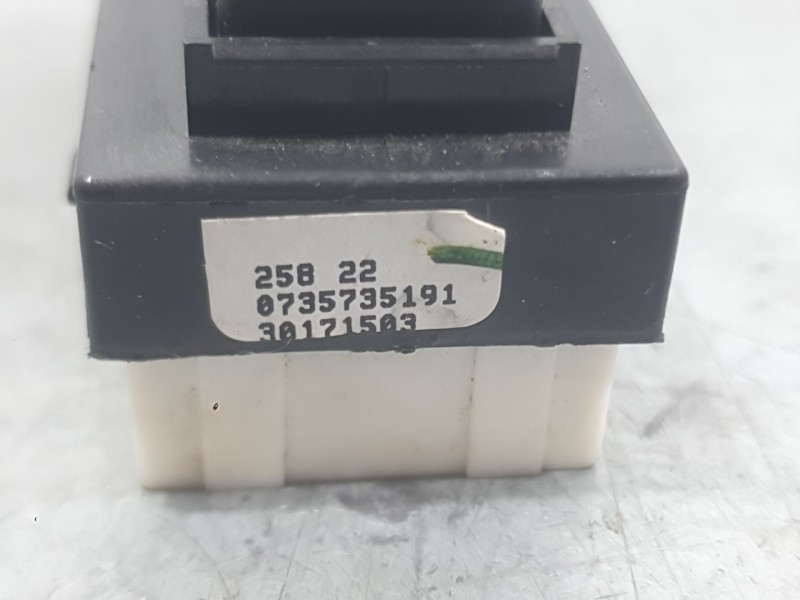 Recambio de mando elevalunas trasero izquierdo para fiat tipo station wagon (356_, 357_) 1.5 t4 hybrid referencia OEM IAM 735735