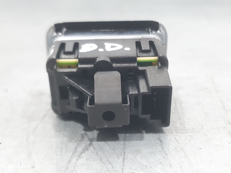 Recambio de mando elevalunas delantero derecho para mercedes-benz clase b sports tourer (w246, w242) b 200 cdi / d (246.208) ref