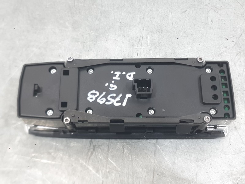 Recambio de mando elevalunas delantero izquierdo para mercedes-benz clase b sports tourer (w246, w242) b 200 cdi / d (246.208) r