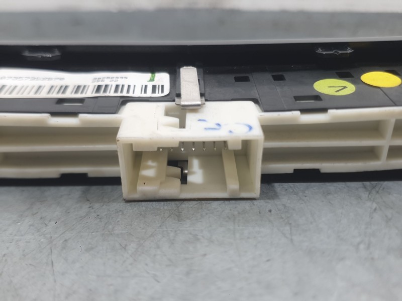 Recambio de mando multifuncion para fiat tipo station wagon (356_, 357_) 1.5 t4 hybrid referencia OEM IAM 7357352570  