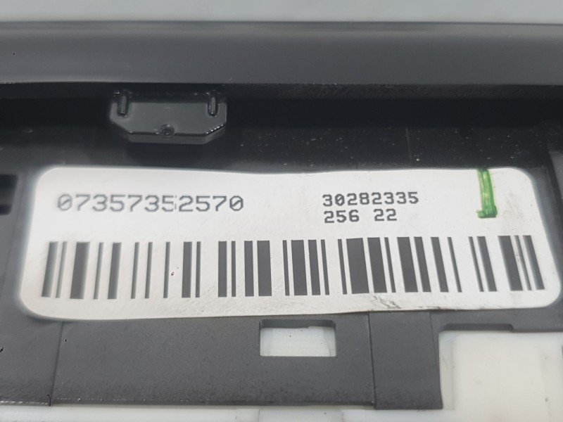 Recambio de mando multifuncion para fiat tipo station wagon (356_, 357_) 1.5 t4 hybrid referencia OEM IAM 7357352570  