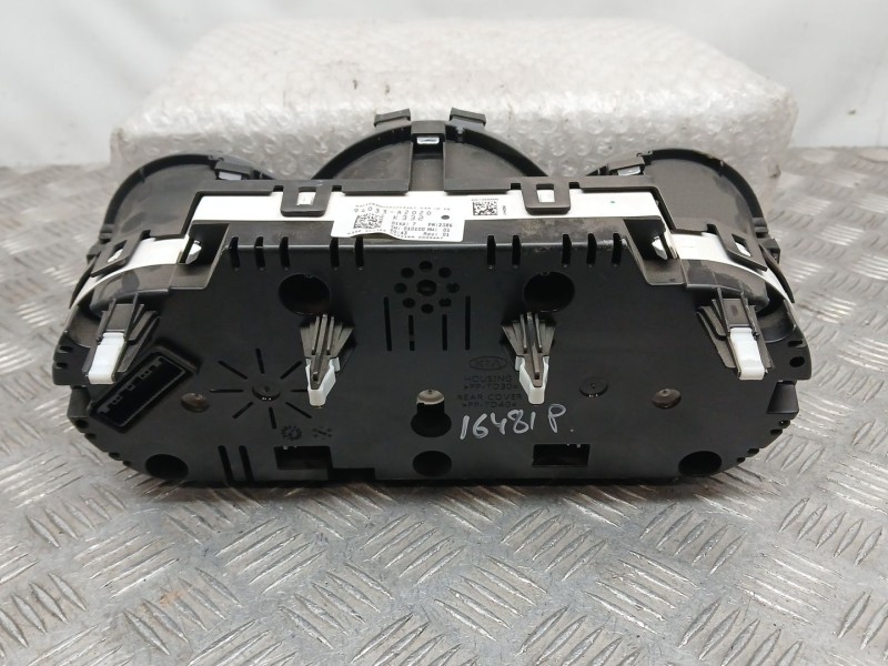 Recambio de cuadro instrumentos para kia cee´d (jd) 1.6 crdi 136 referencia OEM IAM 94033A2020  A2C10530000