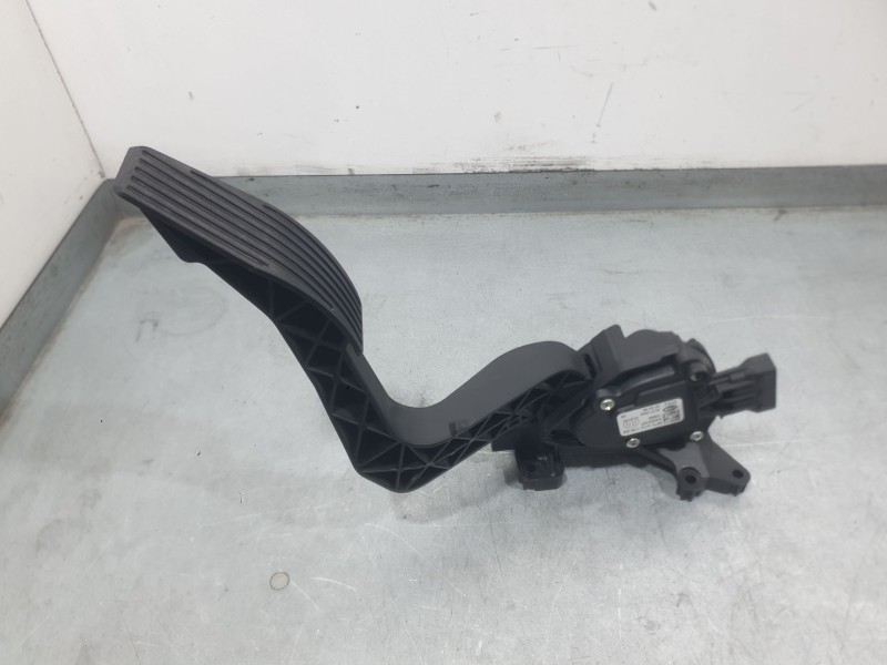 Recambio de potenciometro pedal para fiat tipo station wagon (356_, 357_) 1.5 t4 hybrid referencia OEM IAM 52025707 10858 HELLA