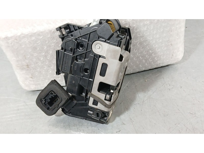 Recambio de cerradura puerta trasera izquierda para seat leon (5f1) style visio edition referencia OEM IAM 5K4839015AF  