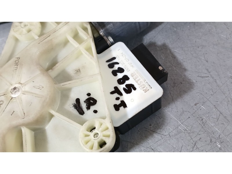 Recambio de cerradura puerta trasera izquierda para seat leon (5f1) style visio edition referencia OEM IAM 5K4839015AF  