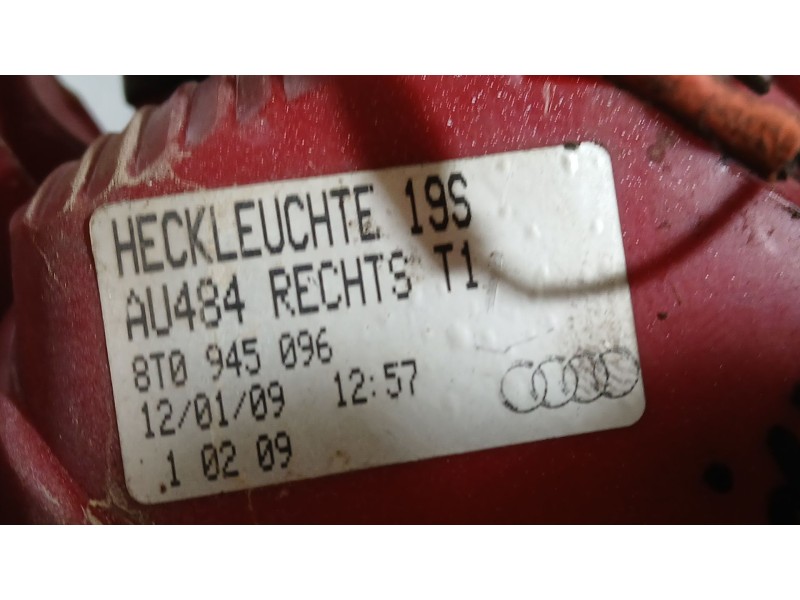 Recambio de piloto trasero derecho exterior para audi a5 (8t3) 3.0 tdi quattro referencia OEM IAM 8T0945096 ROZADO 