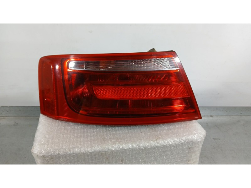 Recambio de piloto trasero izquierdo exterior para audi a5 (8t3) 3.0 tdi quattro referencia OEM IAM 8T0945095  