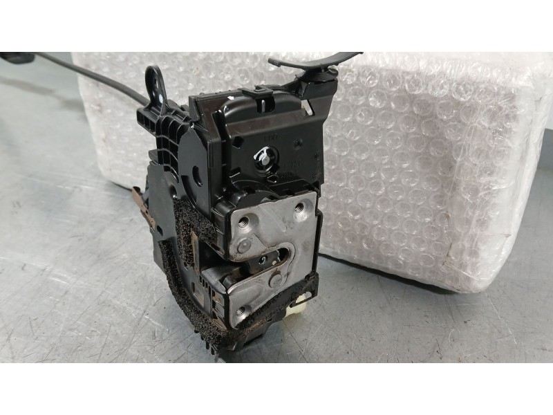 Recambio de cerradura puerta delantera izquierda para renault zoe (bfm_) zoe (bfmc, bfmd) referencia OEM IAM 805031107R  4051723