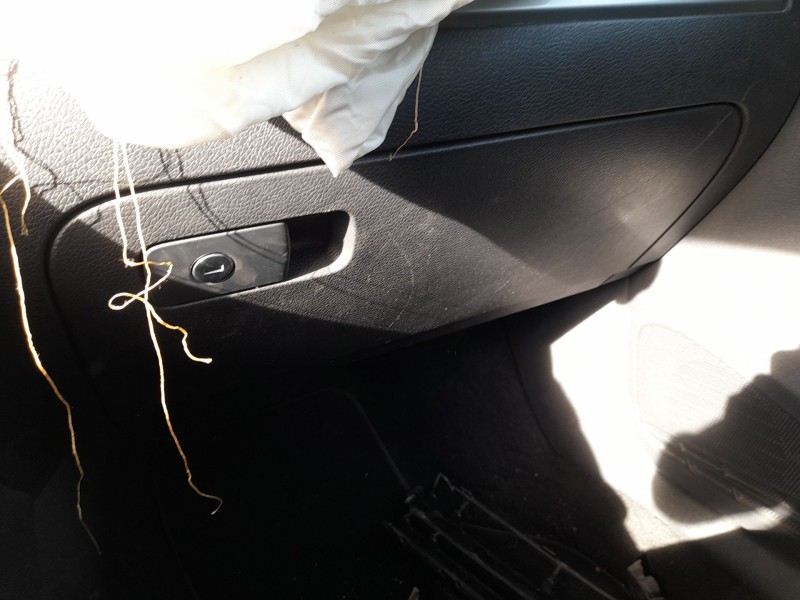 Recambio de guantera para volkswagen golf vi (5k1) 1.2 tsi referencia OEM IAM 1K1857101M  