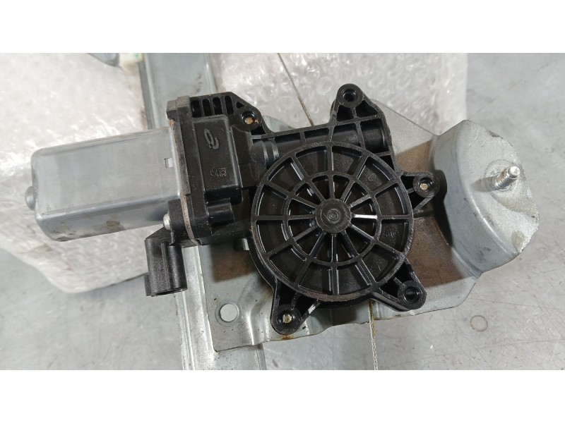 Recambio de elevalunas trasero izquierdo para renault zoe ze.40 electric intens referencia OEM IAM 827218510R ELECTRICO 2 PINS 1