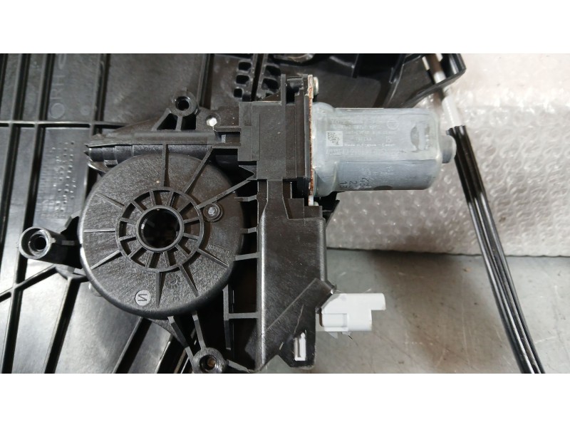 Recambio de elevalunas delantero derecho para opel corsa f (p2jo) 1.2 (68) referencia OEM IAM 9829043380 6 PINS 