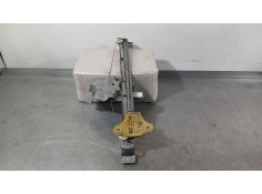 ELEVALUNAS DELANTERO IZQUIERDO 807211245R 2 PINS 
