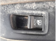 MANDO ELEVALUNAS TRASERO DERECHO 5VH85LXHAA 