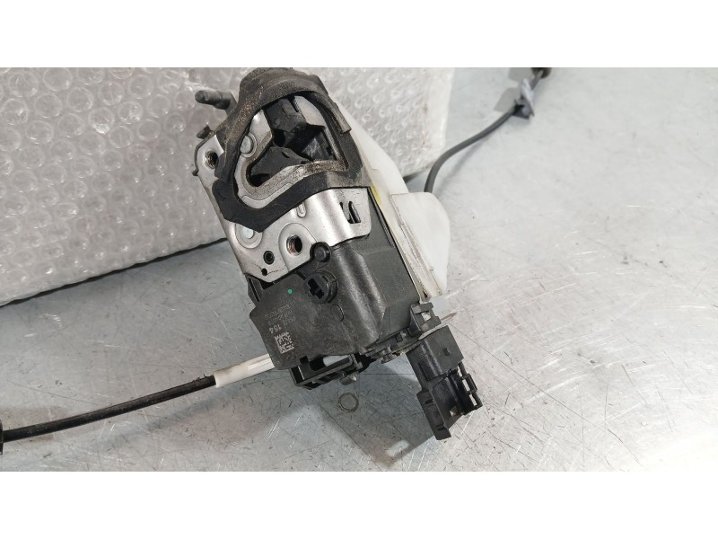 Recambio de cerradura puerta trasera izquierda para citroën c5 berlina business referencia OEM IAM   