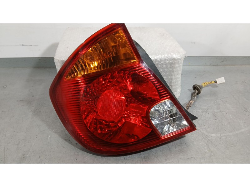 Recambio de piloto trasero izquierdo para hyundai accent ii (lc) 1.3 referencia OEM IAM 9240125220  