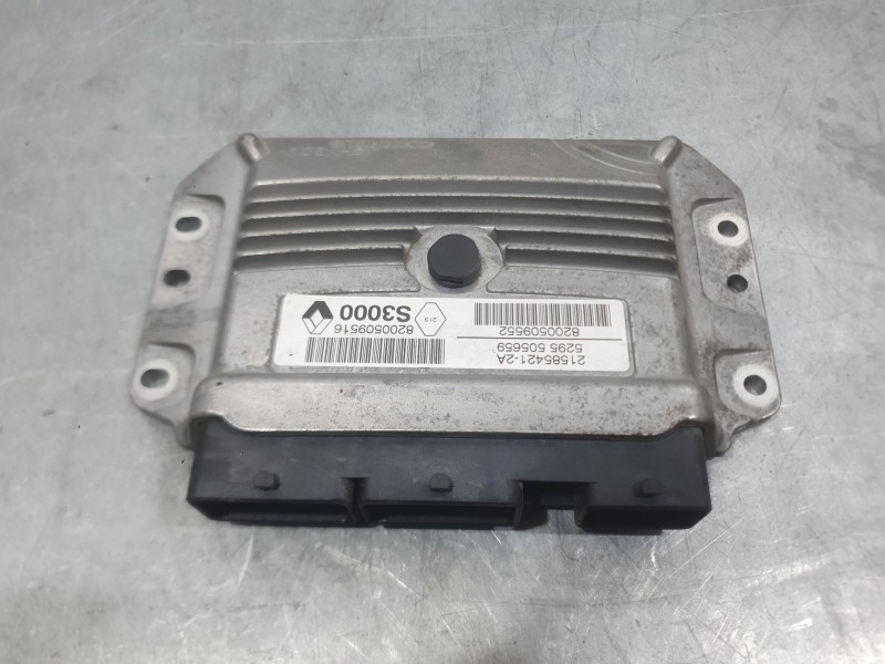 Recambio de centralita motor uce para renault megane ii (bm0/1_, cm0/1_) 1.4 16v (bm0b, cm0b) referencia OEM IAM 8200509552  