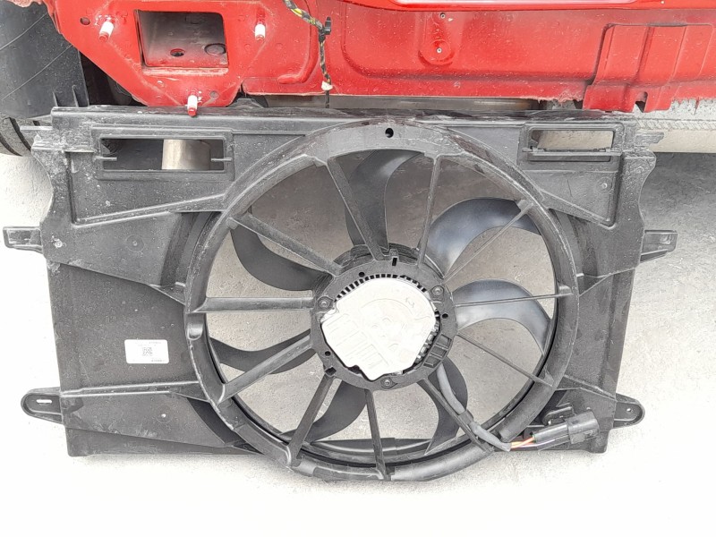 Recambio de electroventilador para opel astra k (b16) 1.2 turbo (68) referencia OEM IAM 39151591  