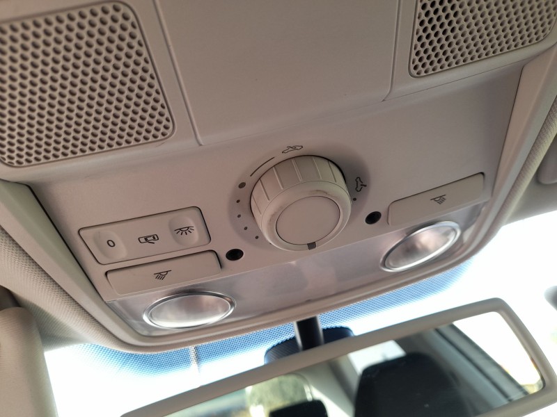 Recambio de luz interior para volkswagen golf vi (5k1) 1.2 tsi referencia OEM IAM 1K0947105P  