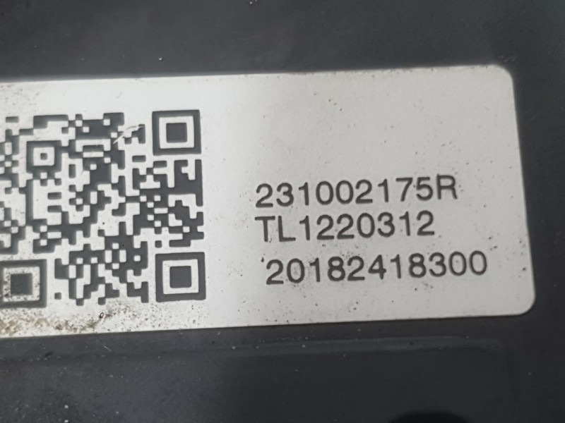 Recambio de alternador para dacia sandero iii 1.0 tce 90 referencia OEM IAM 231002175R  VERE8411