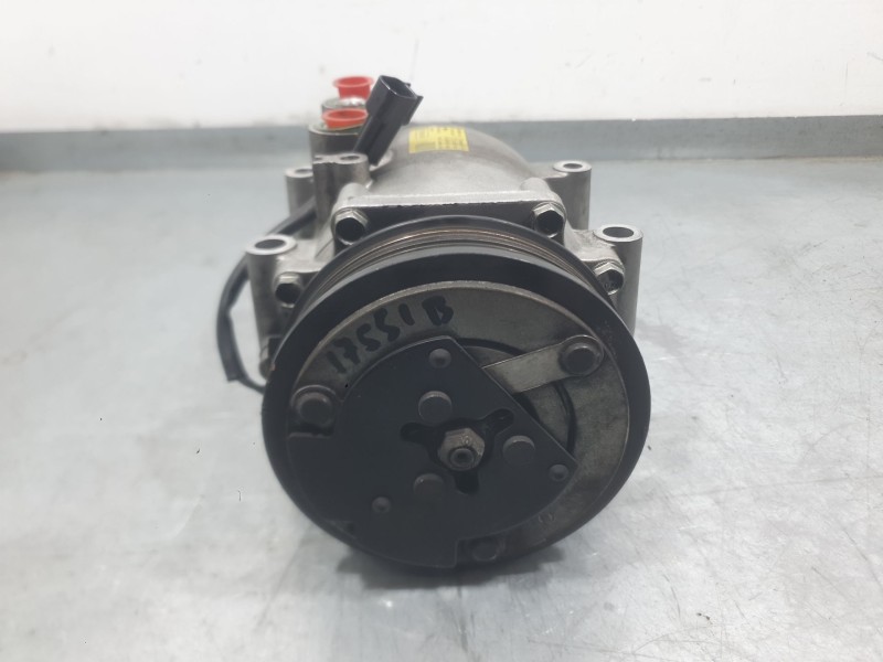 Recambio de compresor aire acondicionado para ford fiesta vi (cb1, ccn) 1.6 tdci referencia OEM IAM 8V5119D629DF  