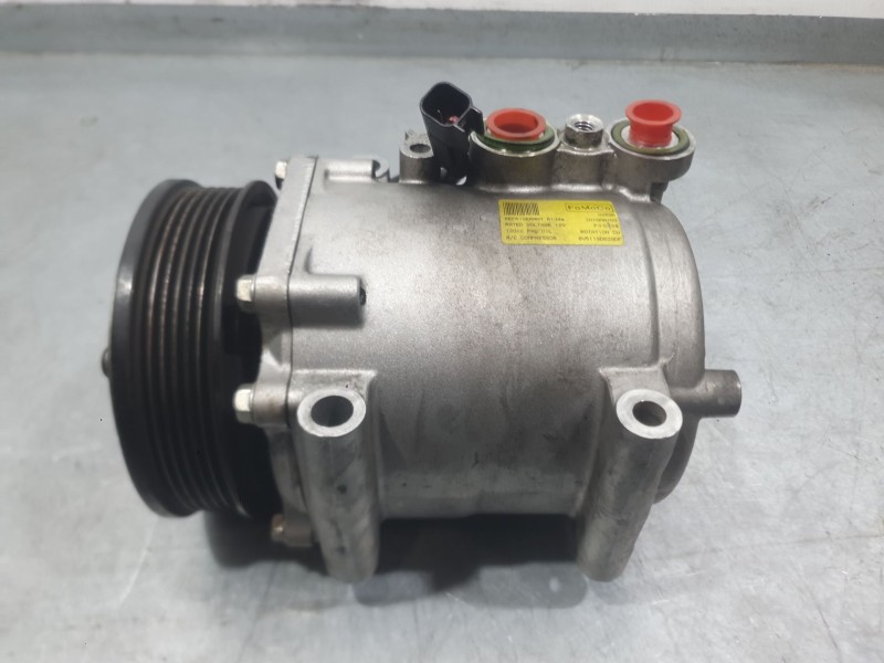 Recambio de compresor aire acondicionado para ford fiesta vi (cb1, ccn) 1.6 tdci referencia OEM IAM 8V5119D629DF  