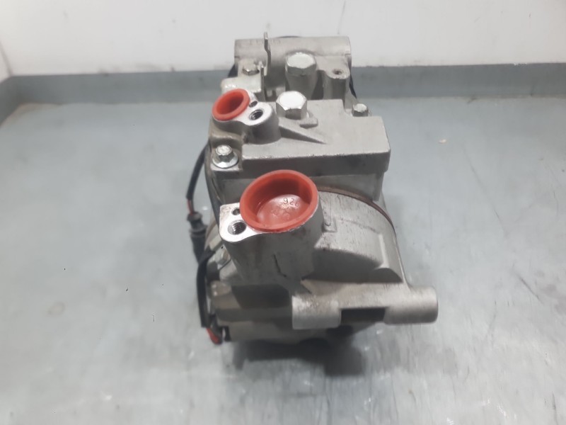 Recambio de compresor aire acondicionado para audi a4 b7 (8ec) 2.0 tdi 16v referencia OEM IAM 8E0260805CB 72440483 MAHLE