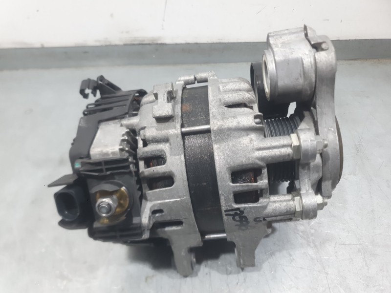 Recambio de alternador para fiat tipo station wagon (356_, 357_) 1.5 t4 hybrid referencia OEM IAM 522006150 722023601 VALEO