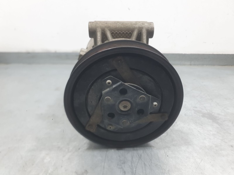 Recambio de compresor aire acondicionado para renault megane ii (bm0/1_, cm0/1_) 1.4 16v (bm0b, cm0b) referencia OEM IAM 8200470