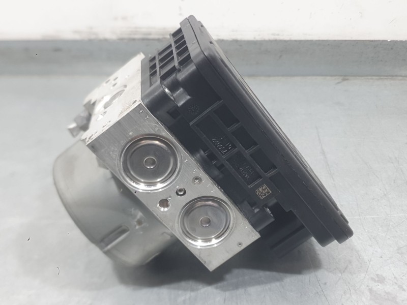 Recambio de abs para dacia sandero iii 1.0 tce 90 referencia OEM IAM 476606446R  