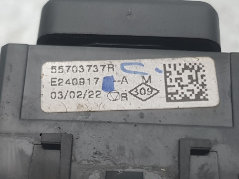 Recambio de mando retrovisor para dacia sandero iii 1.0 tce 90 referencia OEM IAM 55703737R  