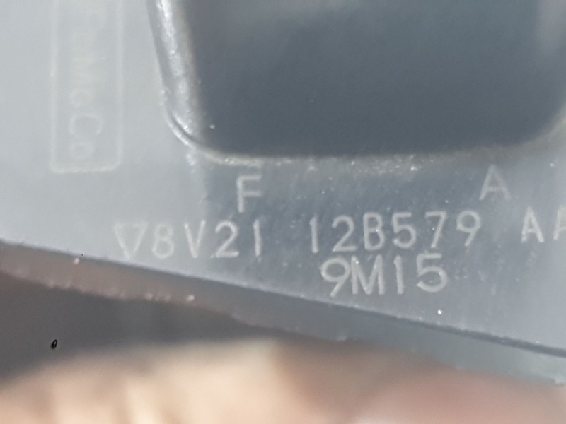Recambio de caudalimetro para ford fiesta vi (cb1, ccn) 1.6 tdci referencia OEM IAM 8V2112B579AA  