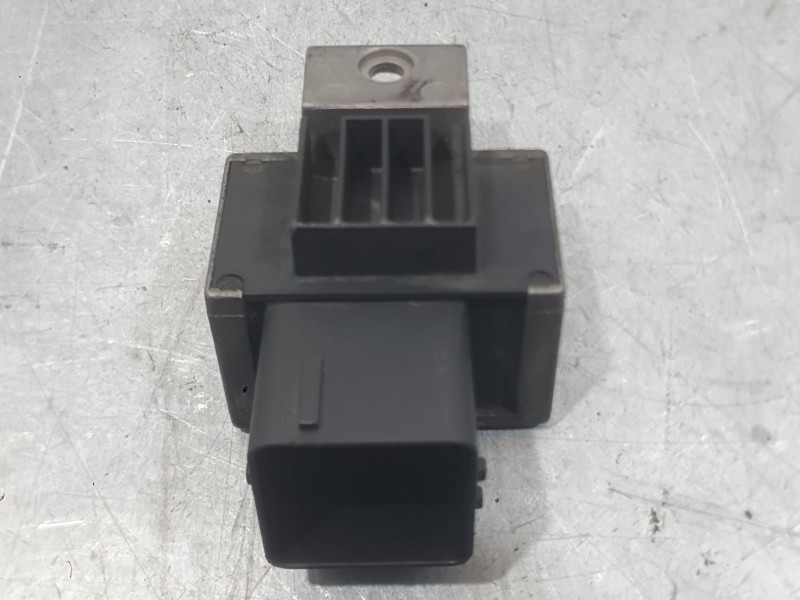 Recambio de caja precalentamiento para citroën nemo monospace 1.4 hdi referencia OEM IAM 9645668680  