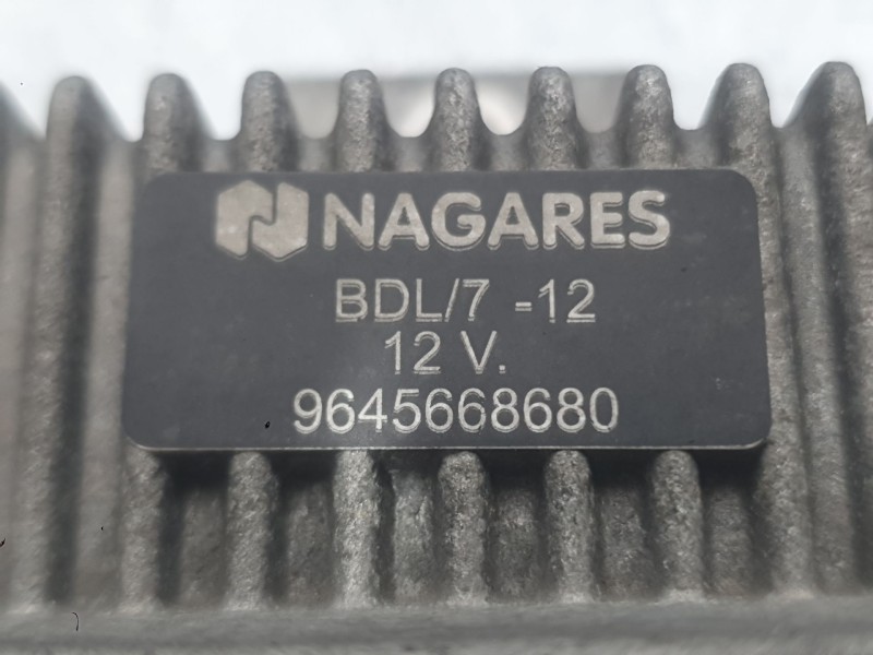 Recambio de caja precalentamiento para citroën nemo monospace 1.4 hdi referencia OEM IAM 9645668680  