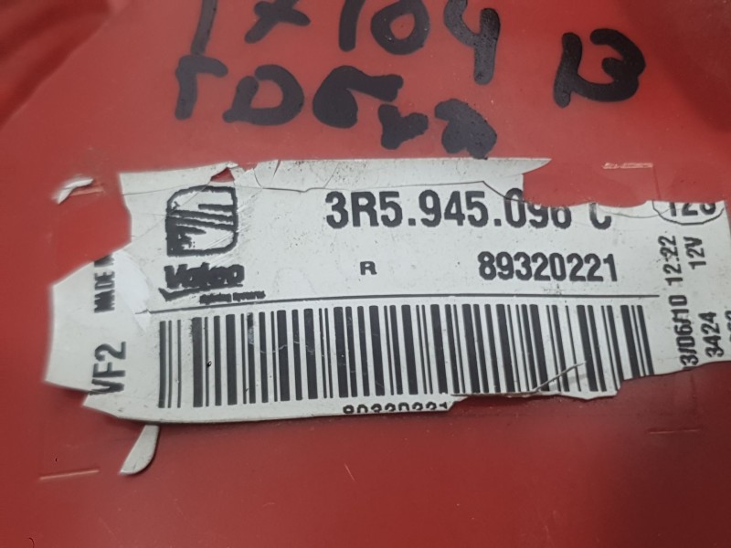 Recambio de piloto trasero derecho exterior para seat exeo (3r2) 2.0 tdi referencia OEM IAM 3R5945096C 89320221 VALEO