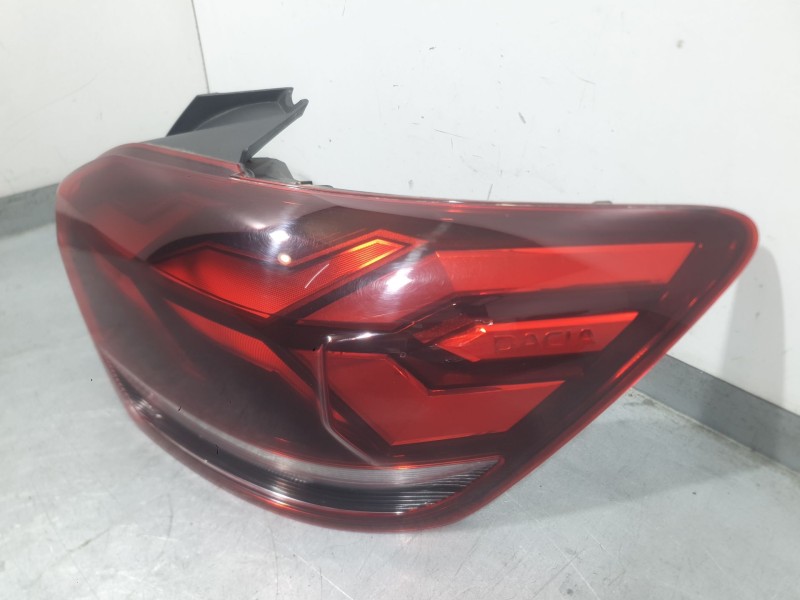Recambio de piloto trasero derecho para dacia sandero iii 1.0 tce 90 referencia OEM IAM 265509530R  