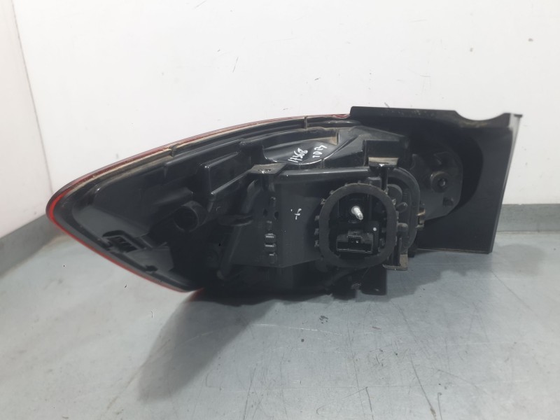 Recambio de piloto trasero derecho para dacia sandero iii 1.0 tce 90 referencia OEM IAM 265509530R  