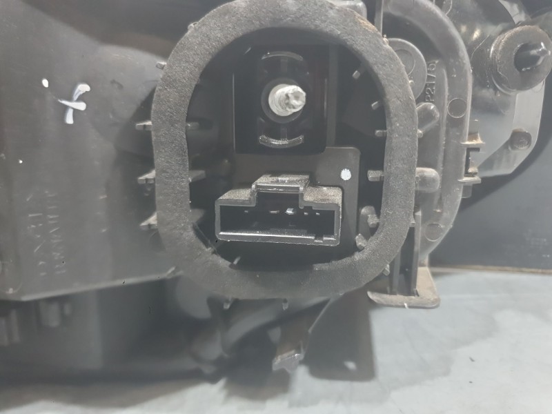 Recambio de piloto trasero derecho para dacia sandero iii 1.0 tce 90 referencia OEM IAM 265509530R  