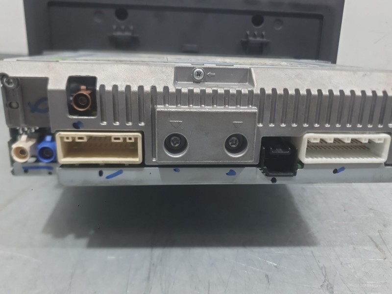 Recambio de sistema navegacion gps para dacia sandero iii 1.0 tce 90 referencia OEM IAM 280212222R  