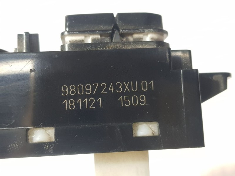 Recambio de mando radio para peugeot 2008 (--.2013) style referencia OEM IAM 98097243XU01 1811211509 