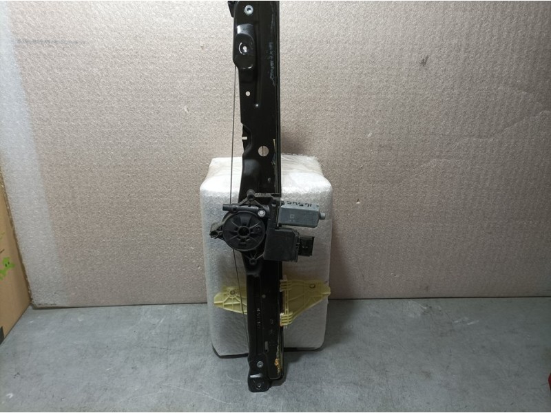 Recambio de elevalunas delantero derecho para citroën jumpy furgon control m referencia OEM IAM 9829889680  ELECTRICO 6 PINS