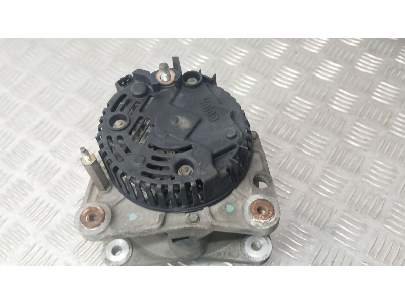 Recambio de alternador para volkswagen polo iii (6n1) 50 1.0 referencia OEM IAM 037903023Q VALEO 25418198