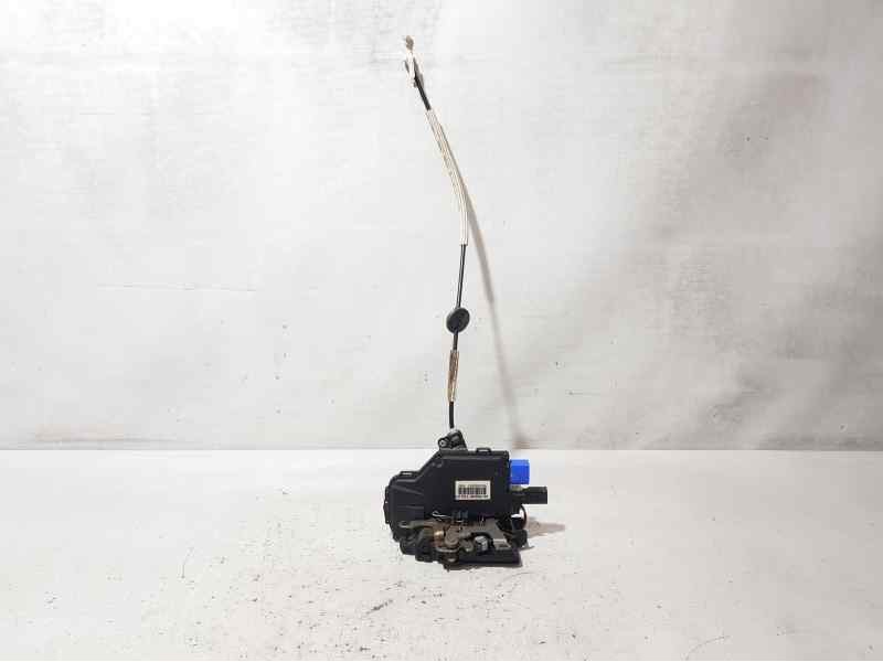 Recambio de cerradura puerta trasera derecha para volkswagen touareg (7la) tdi v10 referencia OEM IAM 7L0839016B 991635101 