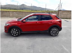 KIA STONIC (YB)