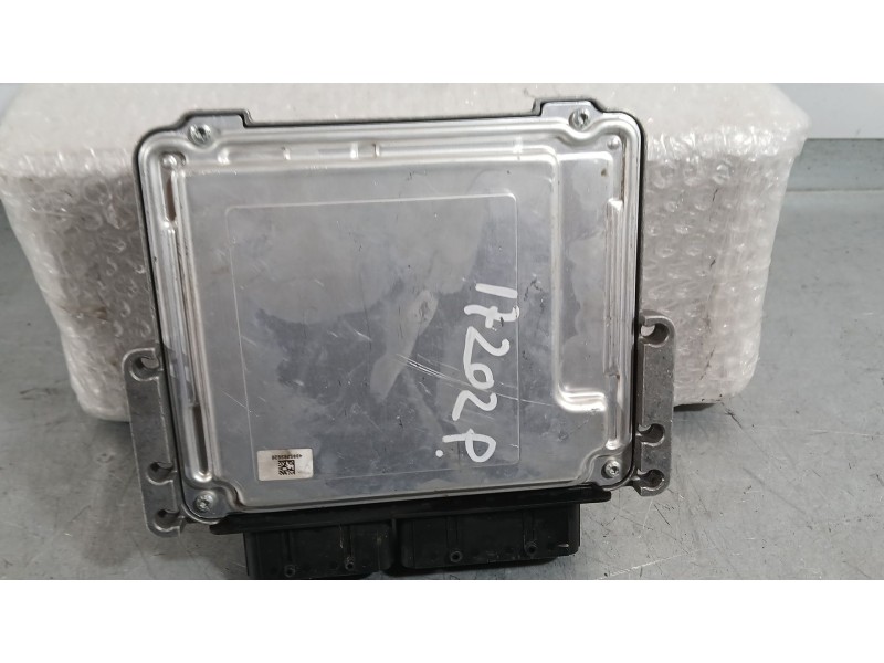 Recambio de centralita motor uce para opel corsa f (p2jo) 1.2 (68) referencia OEM IAM   
