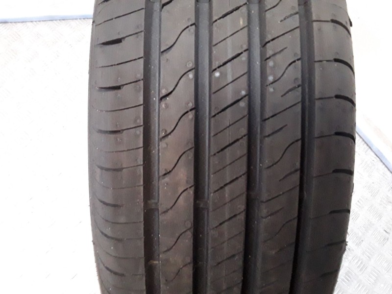 Recambio de neumatico para neumaticos nuevos - referencia OEM IAM 205601692V GOODYEAR 205/60/16/92V