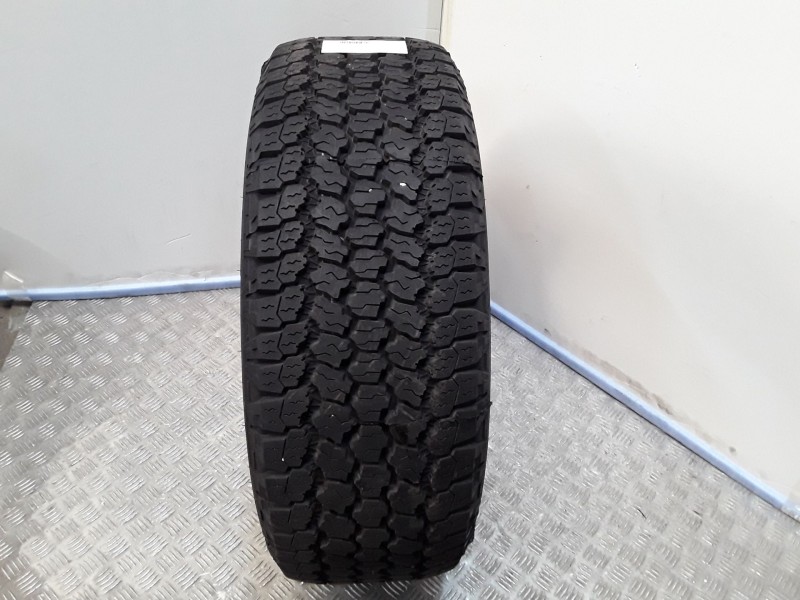 Recambio de neumatico para neumaticos nuevos - referencia OEM IAM 2656517112T GOODYEAR 265/65/17/112T