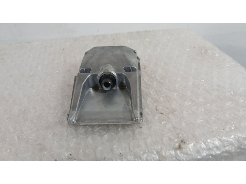 Recambio de camara para opel corsa f (p2jo) 1.2 (68) referencia OEM IAM 9851326280 TRW 95947P