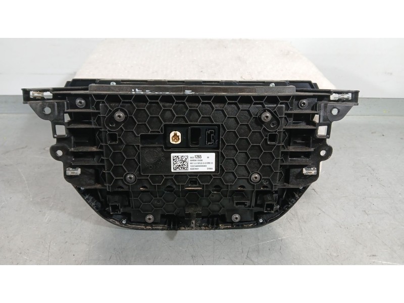 Recambio de sistema navegacion gps para opel corsa f (p2jo) 1.2 (68) referencia OEM IAM 39231265  A0067A01