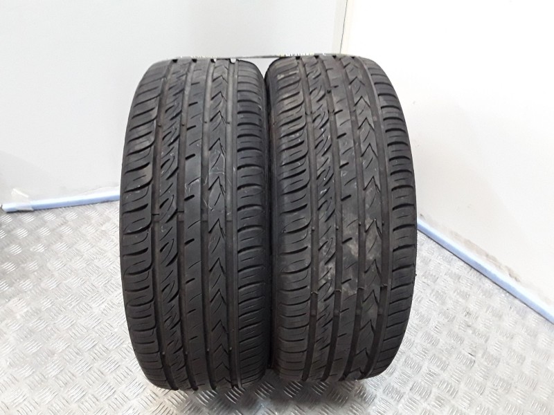 Recambio de neumatico pareja para neumaticos reutilizados - referencia OEM IAM 205501793Y VIKING 205/50/17/93Y